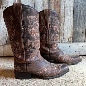 Women’s Corral cowboy boots